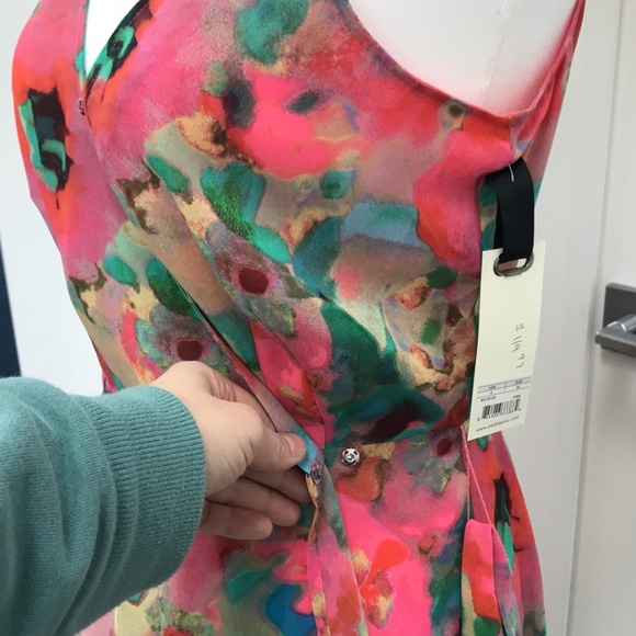 ❌SOLD OUT❌ BB DAKOTA floral wrap dress - NEW only size 4 left - Picture 10 of 14